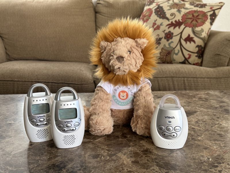VTech DM221 Baby Monitors with Baby Gear Essentials Lion