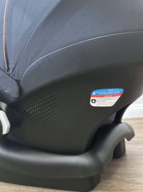 Mico Luxe's is well ventilated with Maxi-Cosi's ClimaFlow technology,  providing ventilation with holes in the shell of the infant seat