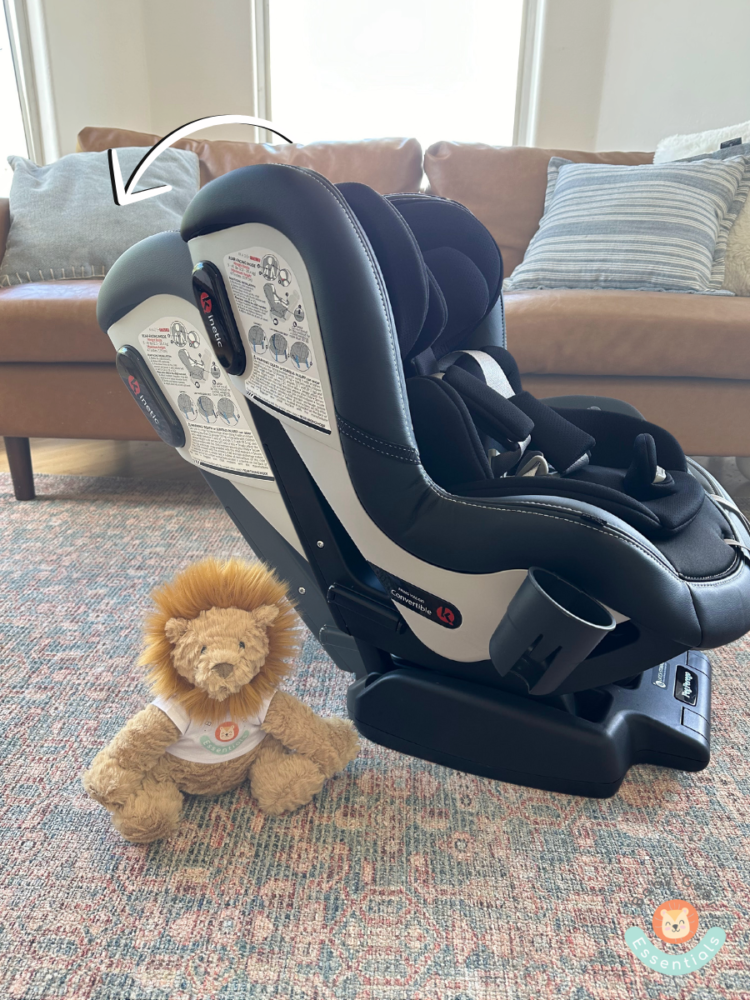 The Peg Perego Convertible Kinetic car seat has two recline positions