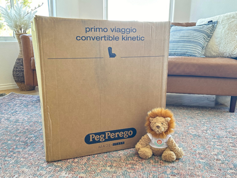 Peg Perego Primo Viaggio Convertible Kinetic car seat in the box