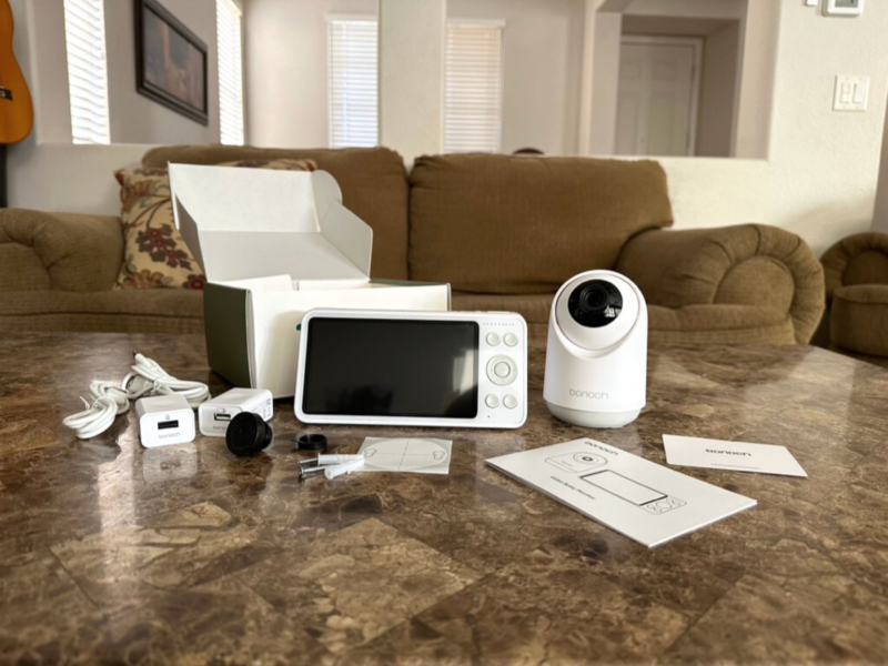 Unboxing of the bonoch long range baby monitor